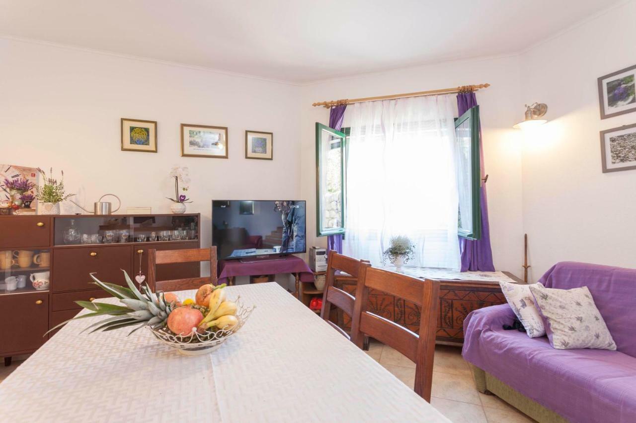 Holiday Home Lavanda Grubisic Tučepi Buitenkant foto