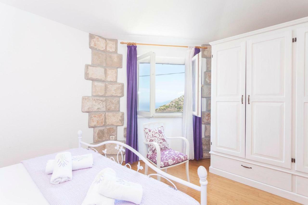 Holiday Home Lavanda Grubisic Tučepi Buitenkant foto